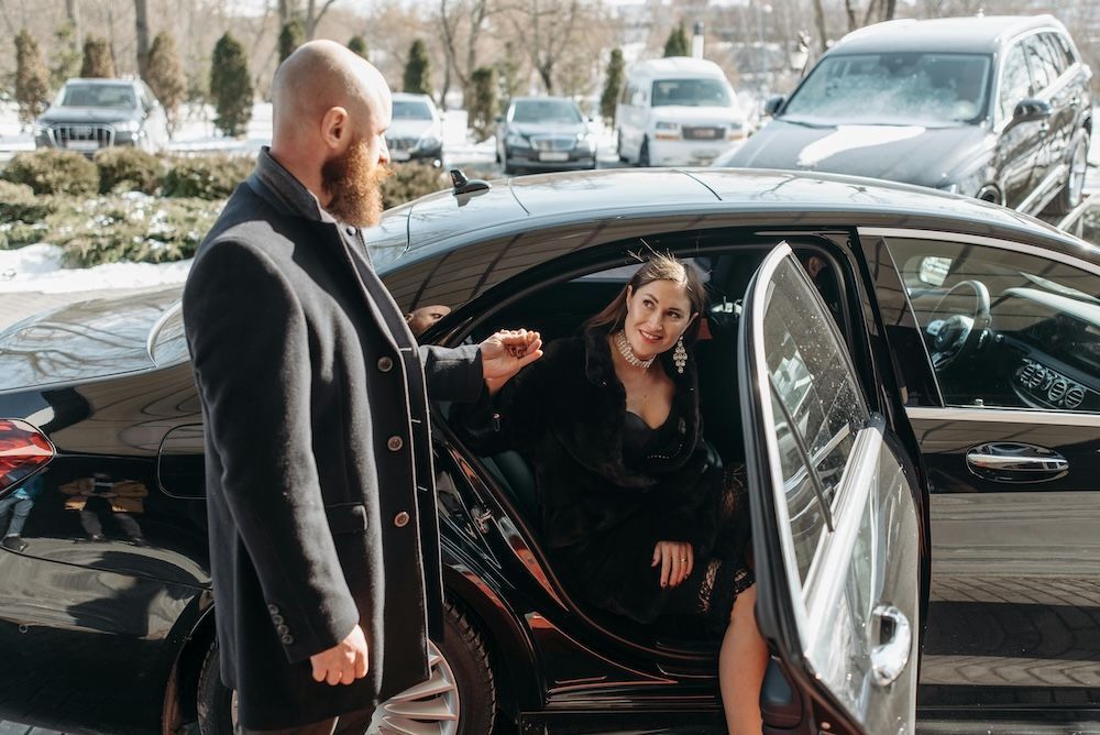 event-chauffeur-service-london-london-wheels-limo-big-2