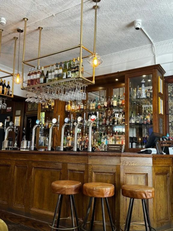 best-indian-pub-london-big-0