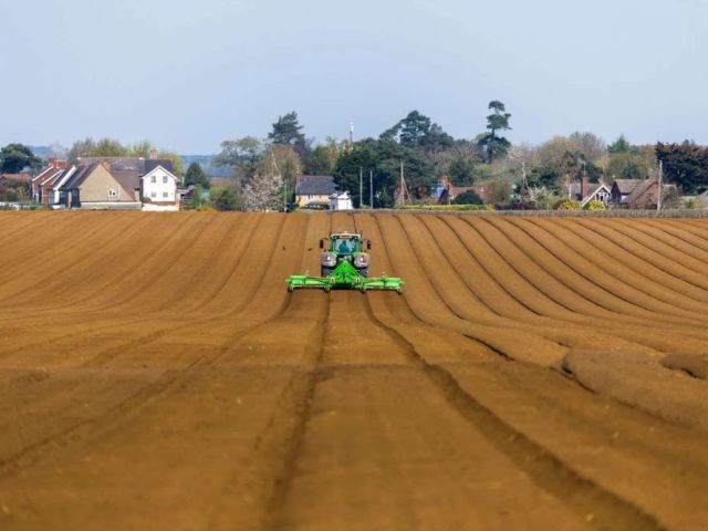 tractor-training-course-uk