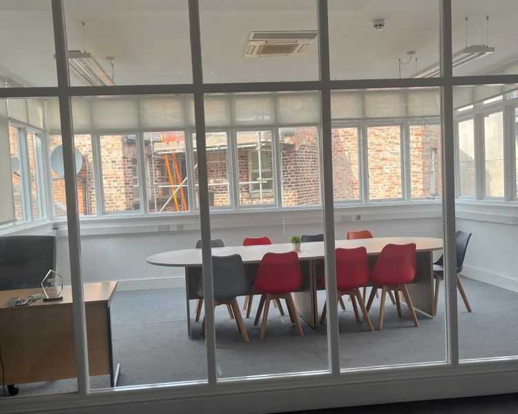 office-cleaning-liverpool-professionals-maid-right-cleaning-ltd