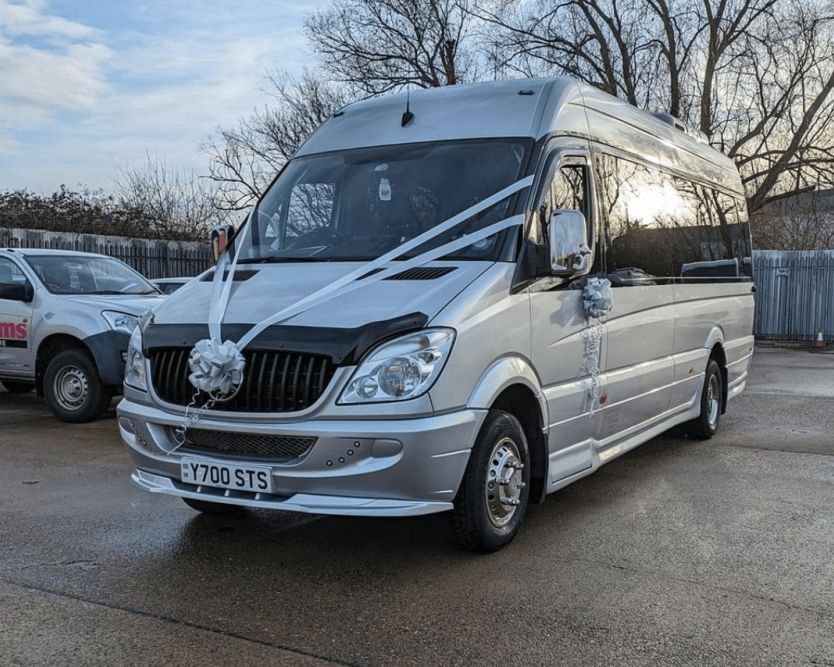 comfortable-mini-bus-hire-in-bolton-for-local-group-travel