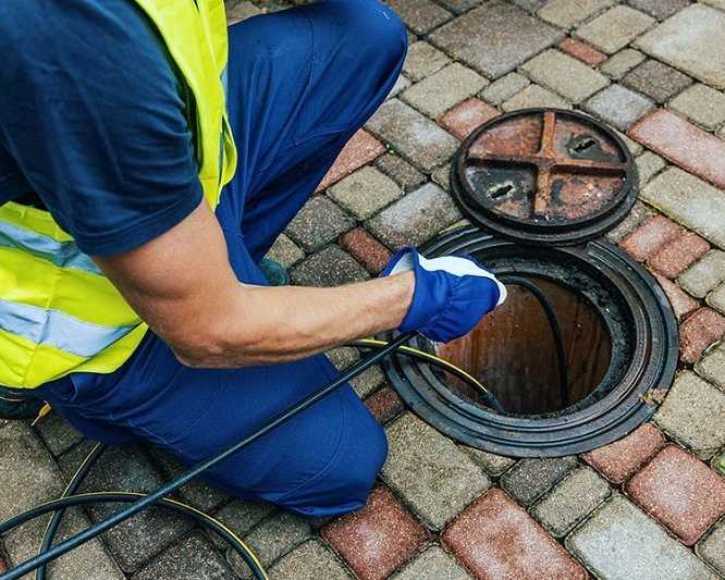 blocked-toilet-sink-unblock-drainage-company