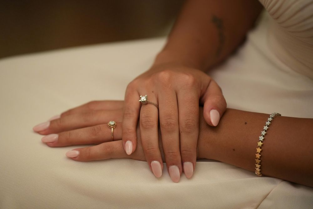 shine-brighter-with-a-lab-grown-diamond-tennis-bracelet-big-0