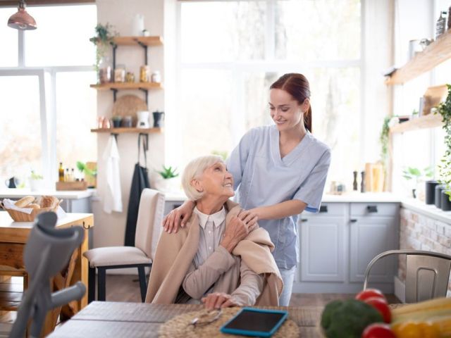 home-care-provider-west-dunbartonshire-for-personalised-support