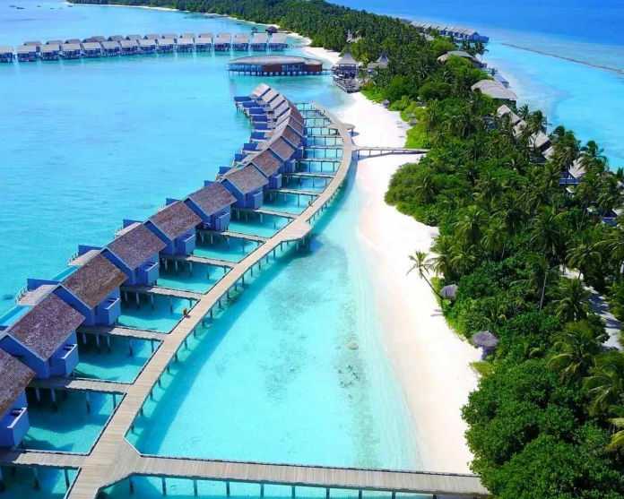 experience-maldives-holidays-package-for-luxury-romance