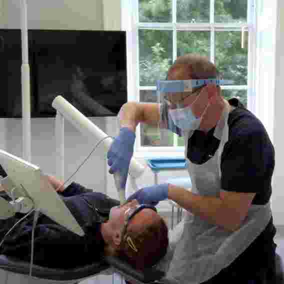 advanced-digital-smile-technology-at-bristol-dental-specialists-big-0