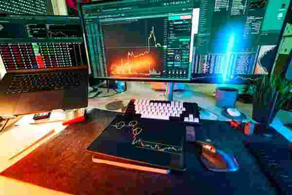 how-to-explain-complex-deep-tech-technology-to-investors-big-0