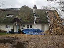 master-roof-thatchers-services-roof-thatching-services-uk-big-0