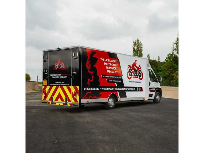looking-for-quick-and-safe-motorbike-recovery-in-london-small-0