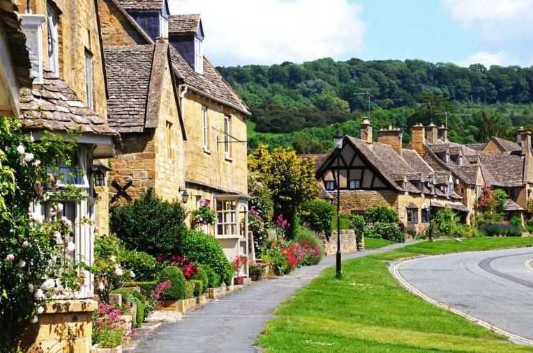 day-trips-to-cotswolds-big-0