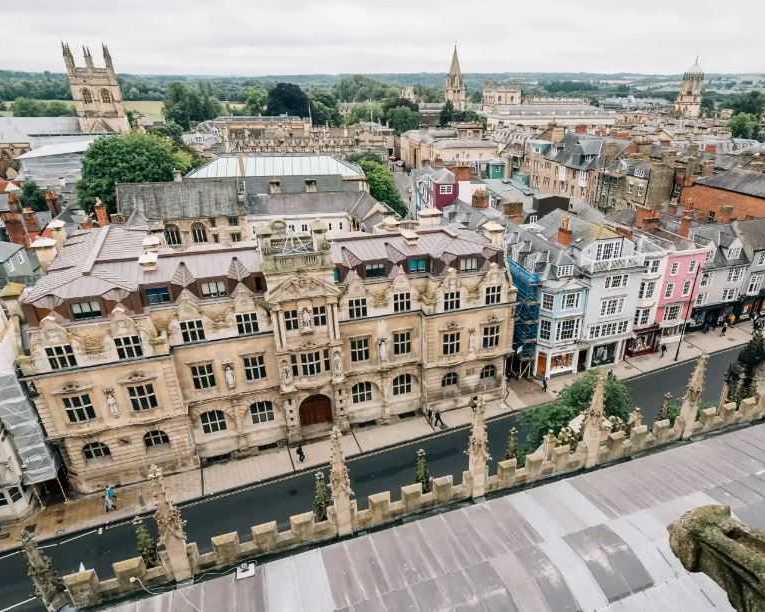 private-guided-tours-london-for-royal-sights-and-local-experiences