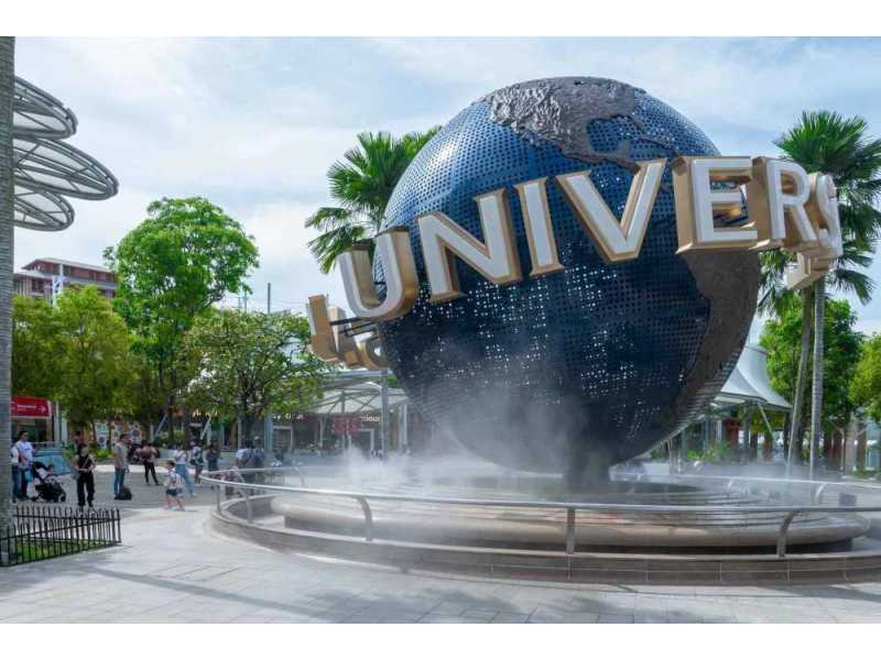 discover-singapore-holidays-package-for-iconic-attractions-culture-small-1