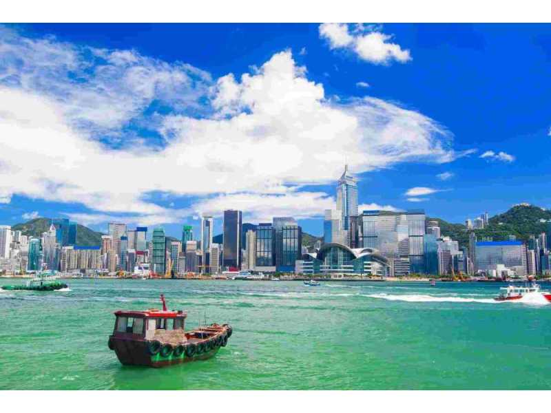 discover-hong-kong-holidays-package-for-city-adventures-culture-small-1