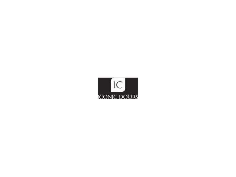 contemporary-aluminium-front-doors-london-slim-frame-architectural-design-small-0