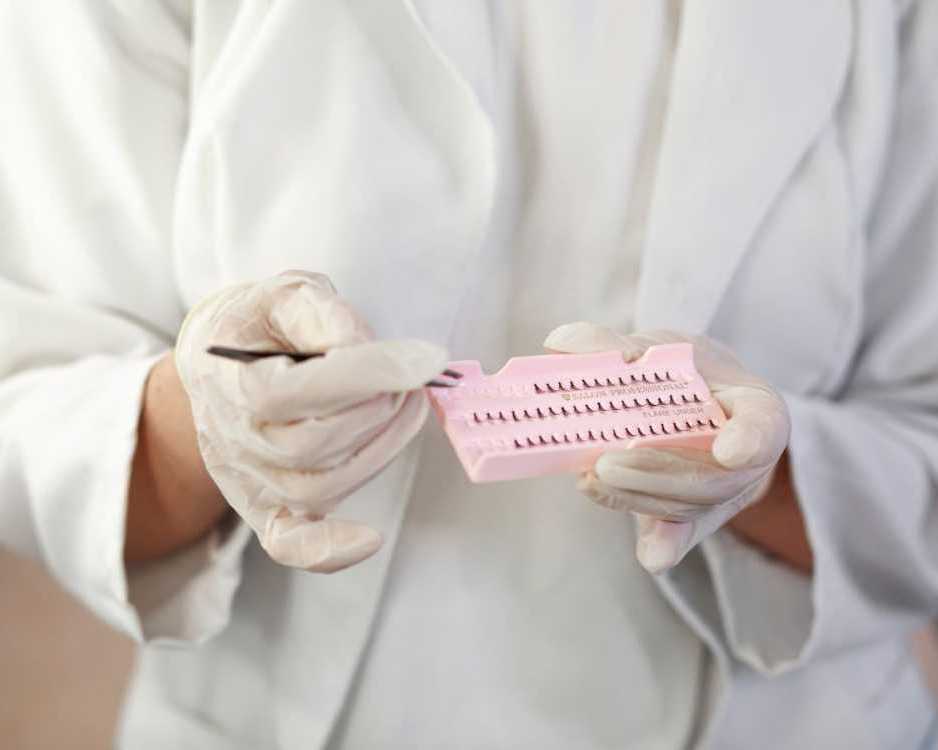 safe-professional-contraceptive-bar-removal-service