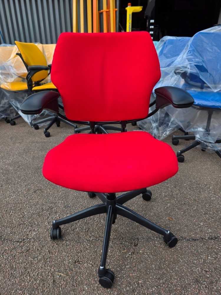 second-hand-humanscale-draughtsman-chair-big-0