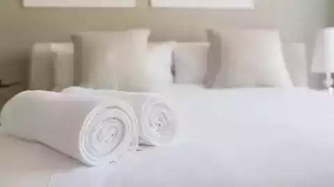 professional-commercial-linen-hire-services-big-0