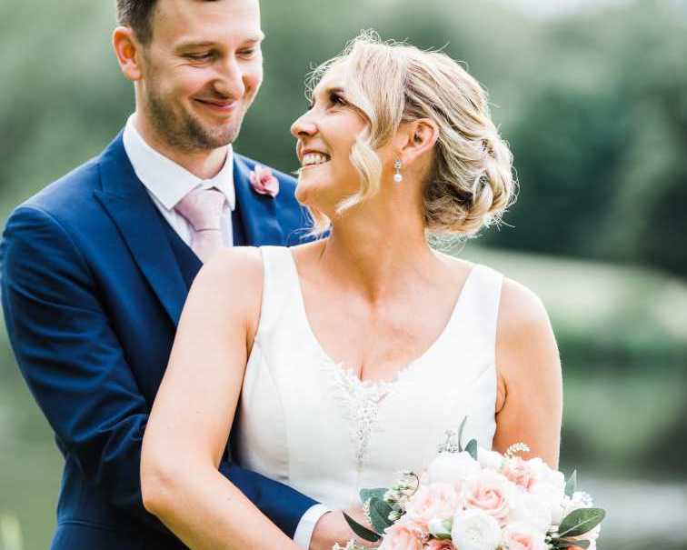 what-makes-kent-weddings-special-for-your-photography-style
