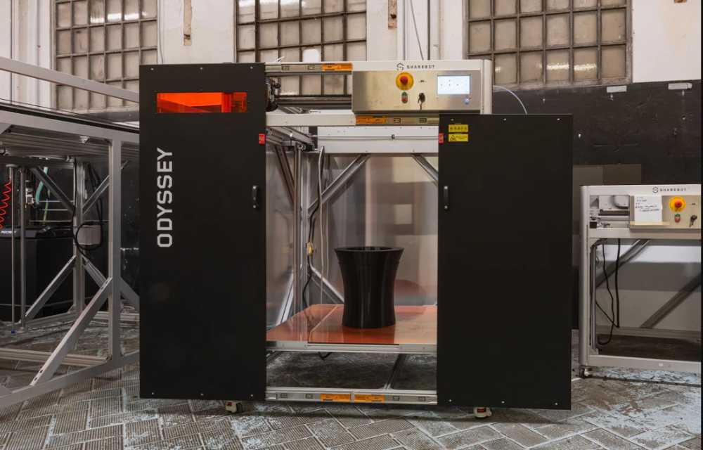 3d-printer-industrial-and-professional-3d-printing-solutions-big-0