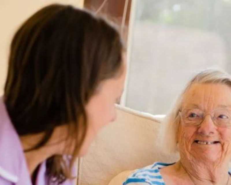 live-in-care-in-gosport