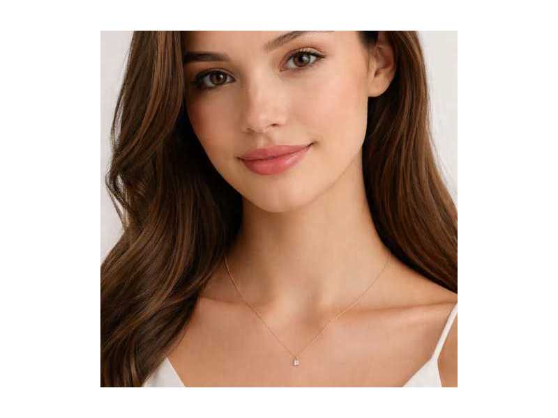 shop-beautiful-diamante-necklaces-for-every-occasion-small-0