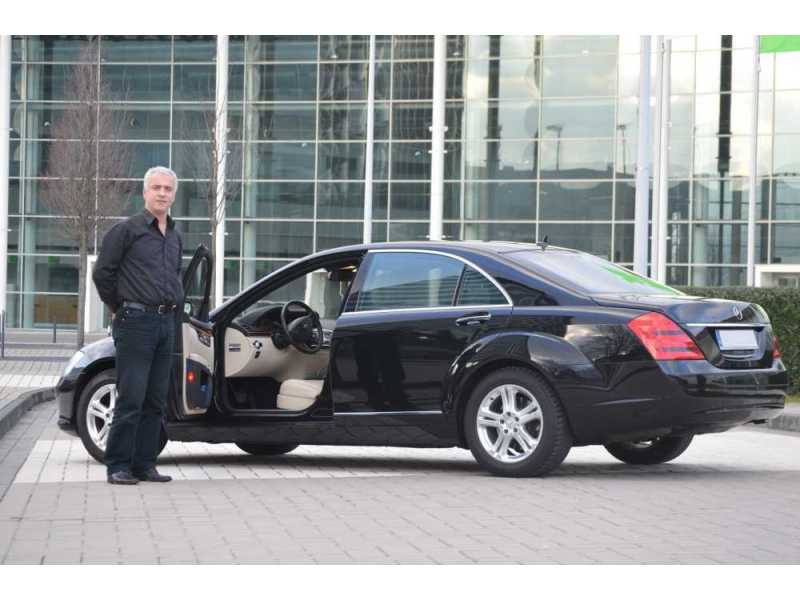 mercedes-s-class-chauffeur-london-small-0