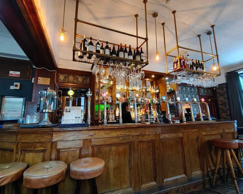 indian-sports-bar-near-lords-cricket-ground-london