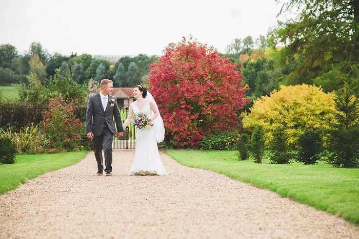 how-do-i-choose-the-best-wedding-photographer-in-ipswich-big-0