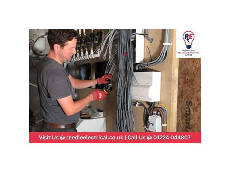 local-electrician-aberdeen-for-fast-reliable-service-small-0