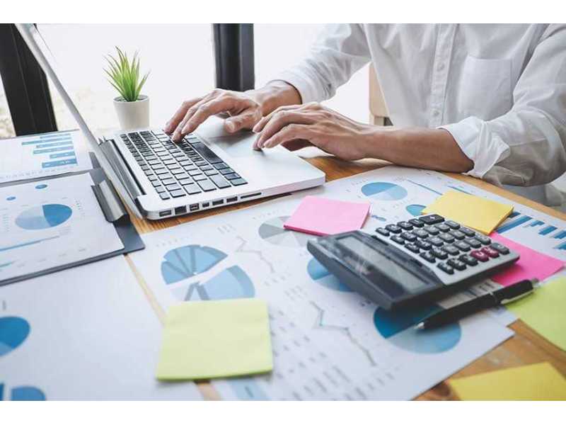 success-with-a-professional-accounting-services-provider-small-0