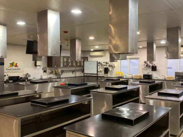 cake-baking-classes-in-chennai-food-consulate