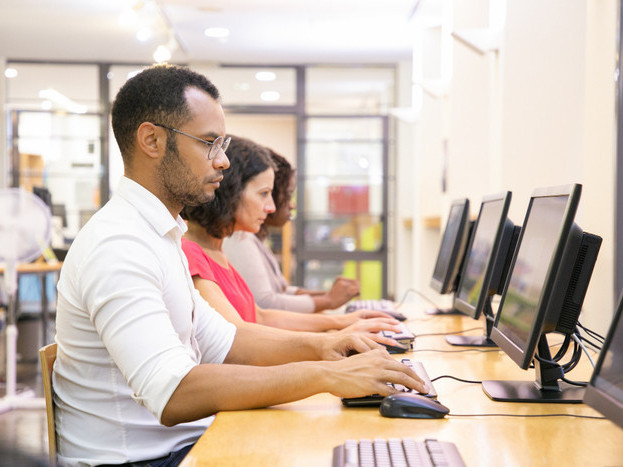 step-into-tech-with-internship-training-in-it-big-0