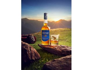soorahis-tale-blended-whisky-for-lifes-explorers-small-0