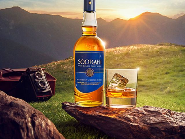 soorahis-tale-blended-whisky-for-lifes-explorers