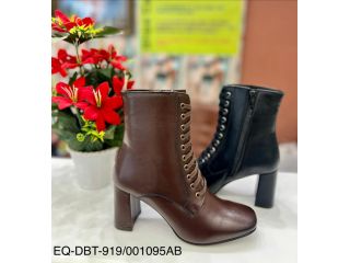 women-wholesale-fashion-shoes-in-karol-bagh-small-0