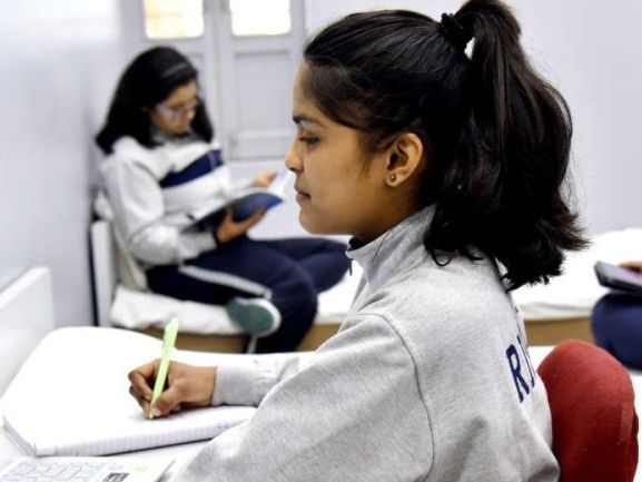 top-girls-boarding-school-in-delhi-ncr-admissions-open