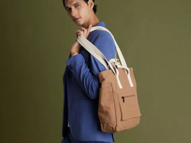 buy-canvas-backpack-online