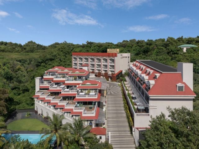 grand-mercure-goa-candolim-luxury-resort-in-north-goa