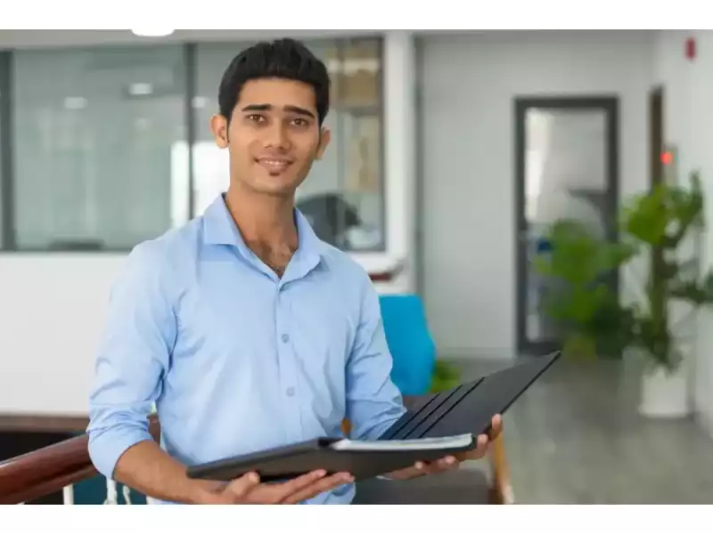 mba-top-universities-in-india-build-a-strong-career-small-0