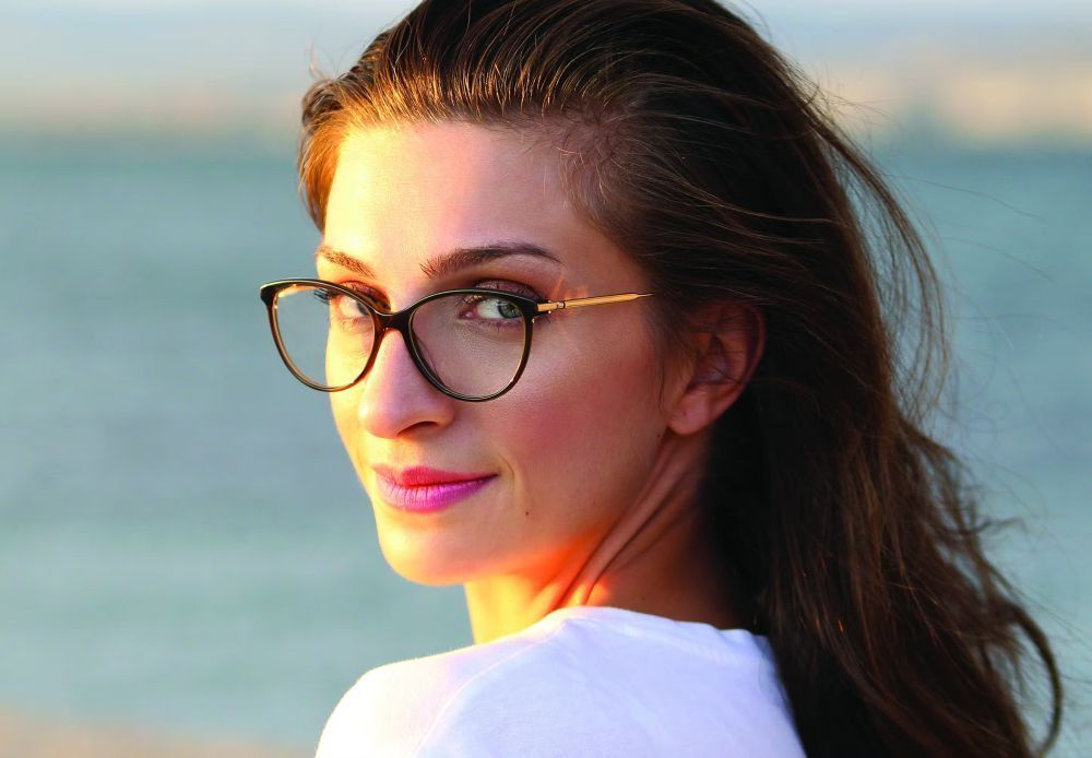 uv-protection-lenses-for-clear-vision-outdoors-nikon-lenswear-india-big-0