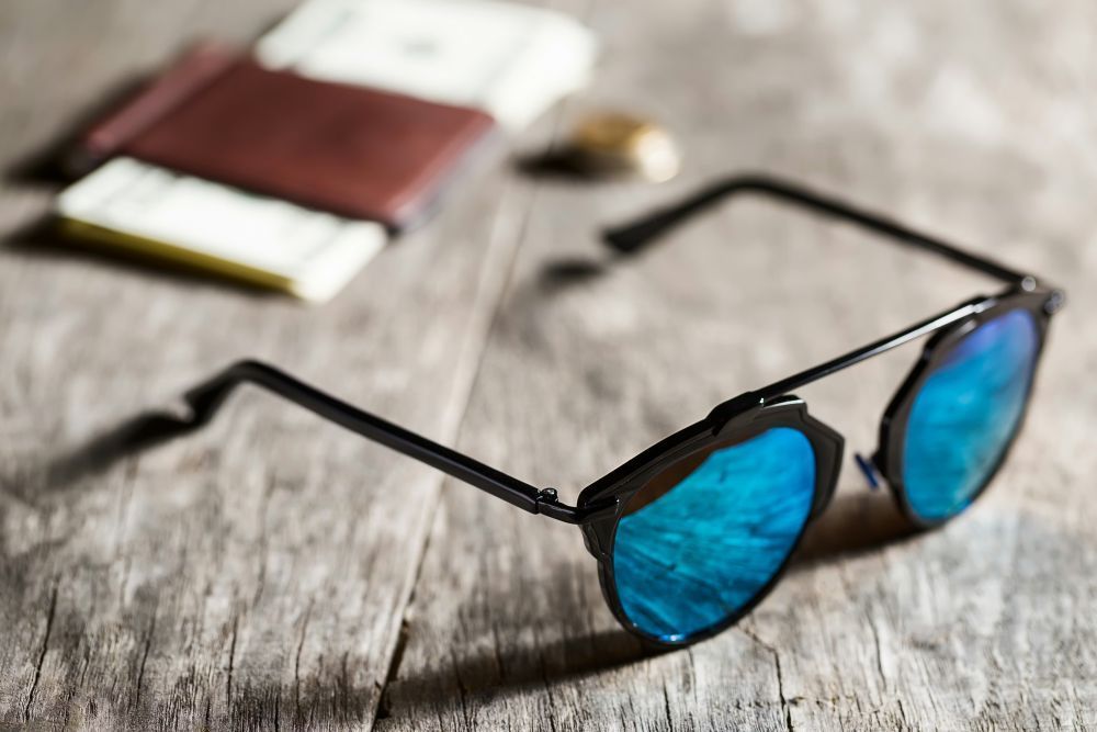 sunglass-lenses-for-protection-and-style-nikon-lenswear-india-big-0