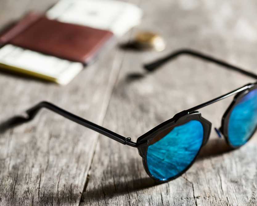 sunglass-lenses-for-protection-and-style-nikon-lenswear-india