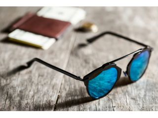 sunglass-lenses-for-protection-and-style-nikon-lenswear-india-small-0