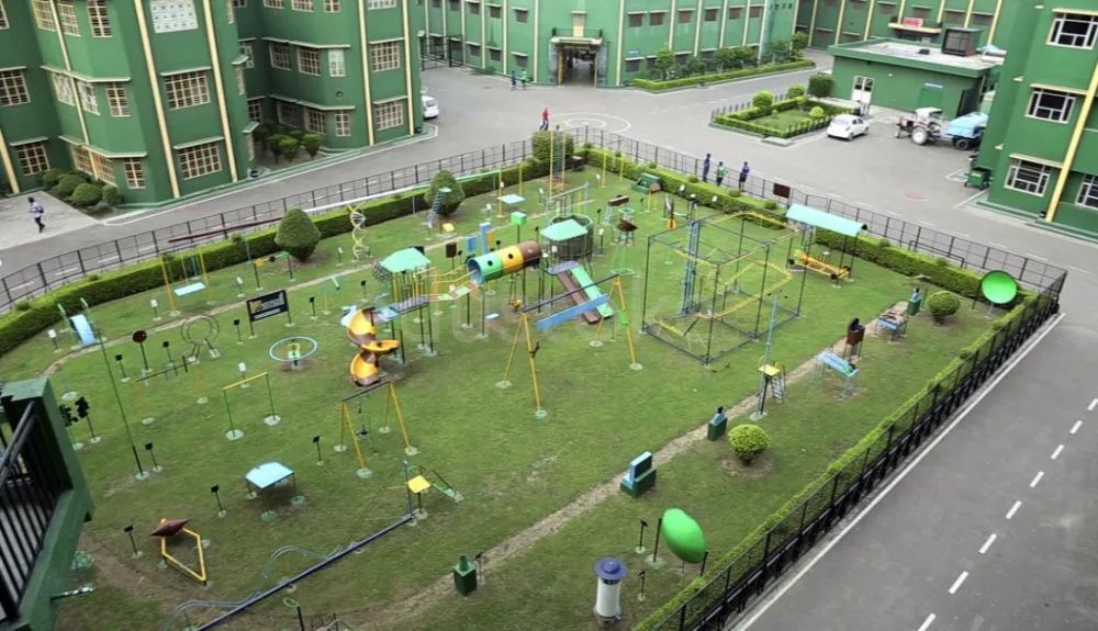 looking-for-the-best-boarding-schools-near-delhi-big-0