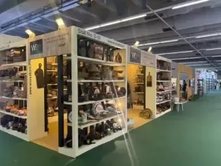 exhibition-stand-designer-builder-small-0
