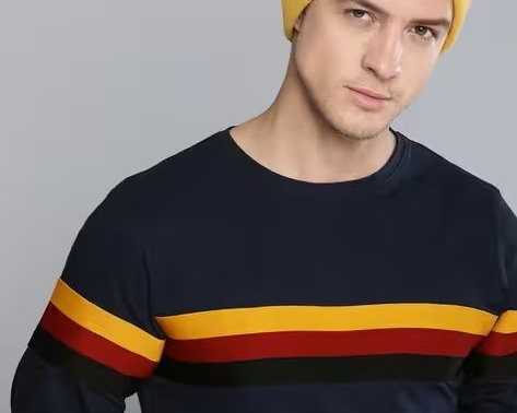 crew-neck-t-shirt-with-contrast-stripes