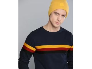 crew-neck-t-shirt-with-contrast-stripes-small-0