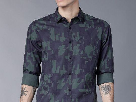 highlander-men-navy-blue-olive-green-slim-fit-printed-casual-shirt