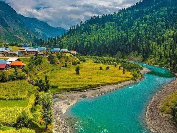 bhutan-tour-packages-from-bagdogra-big-1