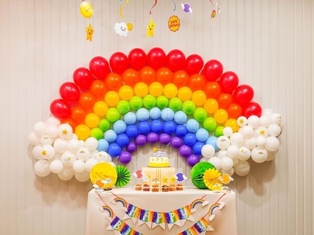 home-surprise-balloon-decoration